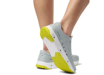 Кроссовки унисекс Sea-Doo AquaDry Sneakers (светло серый) — изображение 3
