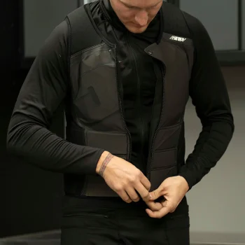 Жилет защитный унисекс 509 R-Mor Protection Vest  (Hi Vis, Pirate Black) (салатовый, болотный) — изображение 3